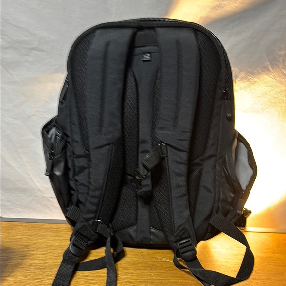Ogio Backback - Picture 5 of 10